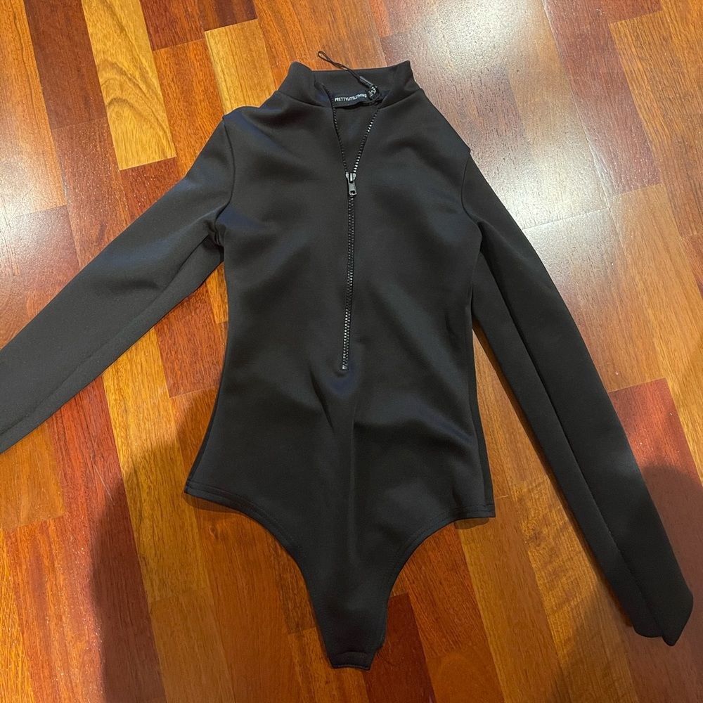 Zip up body suit